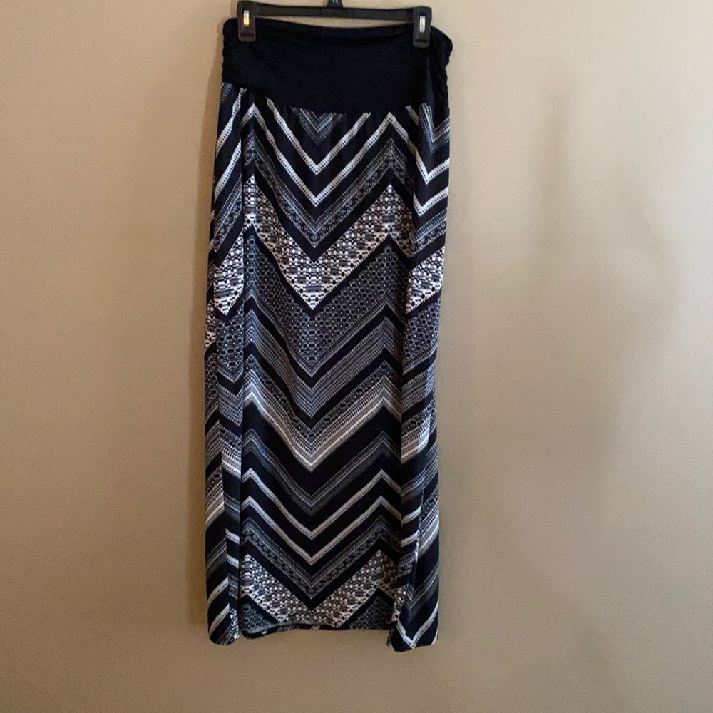 Cute maxi skirt/ dress